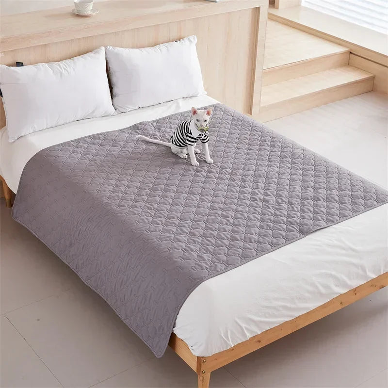 Soft Plaid Bedspread & Mattress Cover for Kids & Pets.