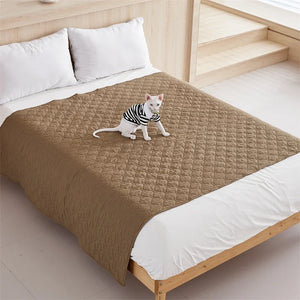 Soft Plaid Bedspread & Mattress Cover for Kids & Pets.