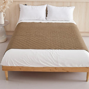 Soft Plaid Bedspread & Mattress Cover for Kids & Pets.